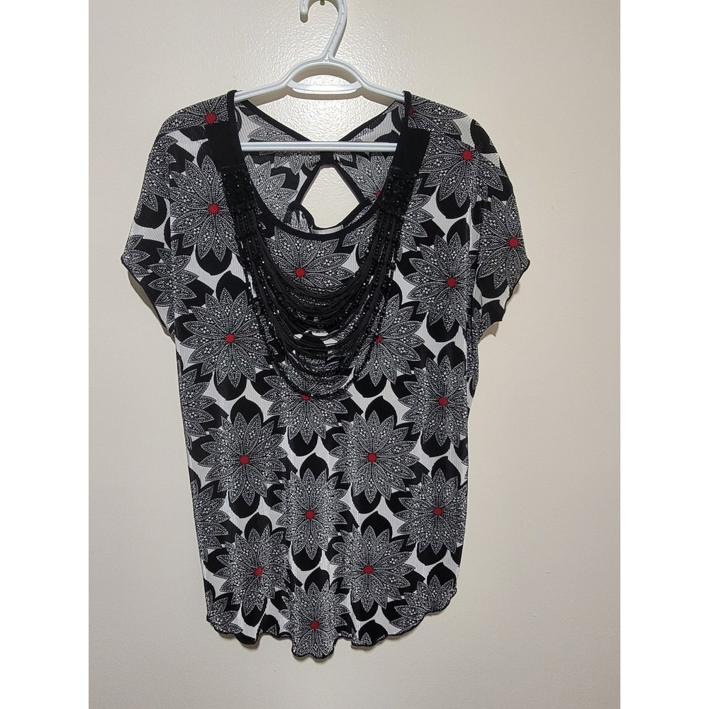 Dressbarn Floral Blouse Women 3X Black White‎ Beaded Neckline Plissé